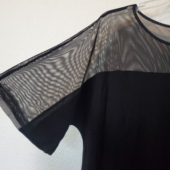 Tresics Black Top Sheer Shoulder And Sleeves Solid Black Body Size L - Picture 3 of 11